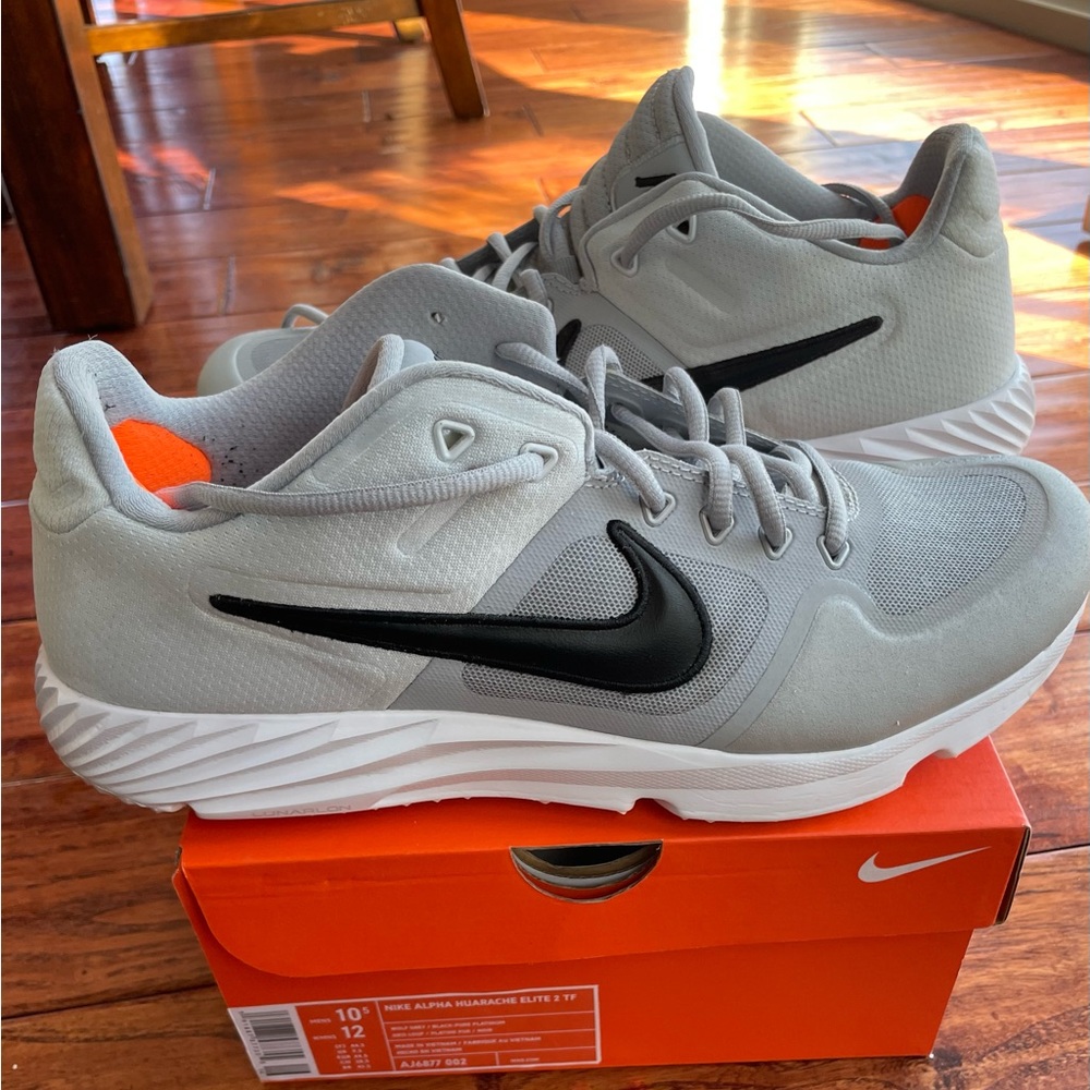 Men’s Nike Alpha Huarache Elite 2 Baseball Turf Shoes